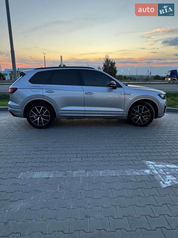Позашляховик / Кросовер Volkswagen Touareg 2021 в Умані фото 14 Позашляховик / Кросовер Volkswagen Touareg 2021 в Умані