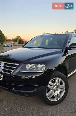 Внедорожник / Кроссовер Volkswagen Touareg 2005 в Кропивницком