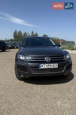 Внедорожник / Кроссовер Volkswagen Touareg 2011 в Калуше