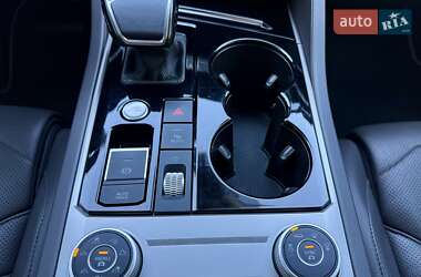 Внедорожник / Кроссовер Volkswagen Touareg 2021 в 