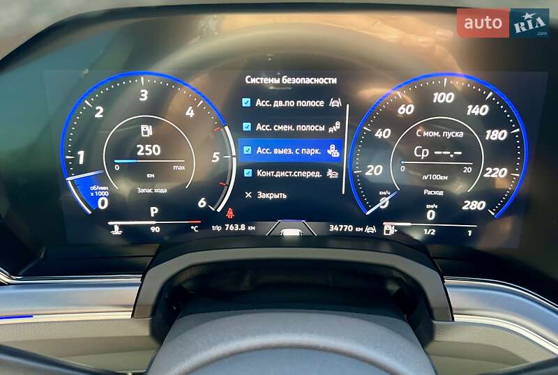 Внедорожник / Кроссовер Volkswagen Touareg 2023 в Киеве