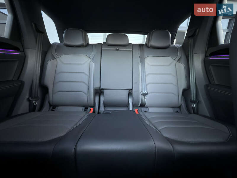 Внедорожник / Кроссовер Volkswagen Touareg 2022 в Черновцах
