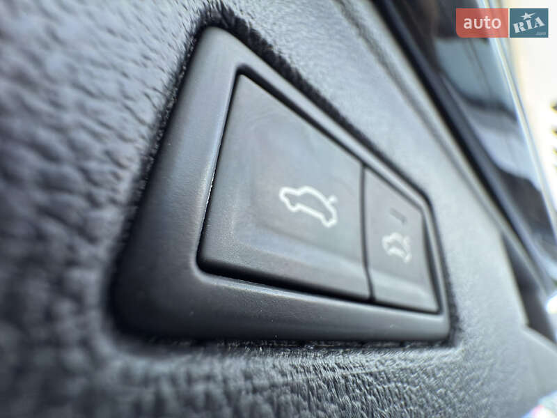 Внедорожник / Кроссовер Volkswagen Touareg 2022 в Черновцах