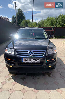 Позашляховик / Кросовер Volkswagen Touareg 2005 в Шостці