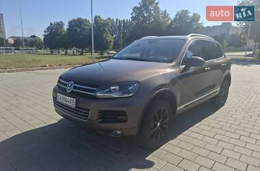 Позашляховик / Кросовер Volkswagen Touareg 2013 в Черкасах