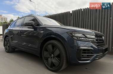 Внедорожник / Кроссовер Volkswagen Touareg 2023 в Киеве