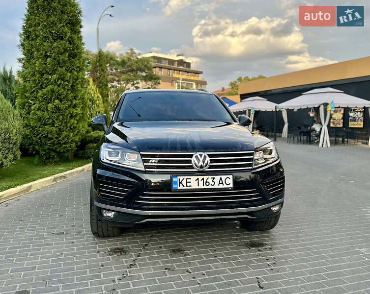 Внедорожник / Кроссовер Volkswagen Touareg 2018 в Днепре