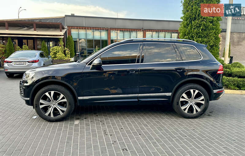 Внедорожник / Кроссовер Volkswagen Touareg 2018 в Днепре