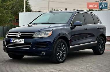 Позашляховик / Кросовер Volkswagen Touareg 2012 в Києві