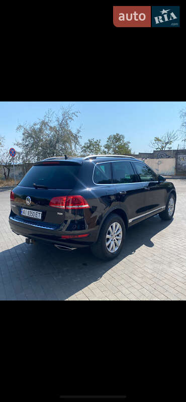 Внедорожник / Кроссовер Volkswagen Touareg 2012 в Одессе