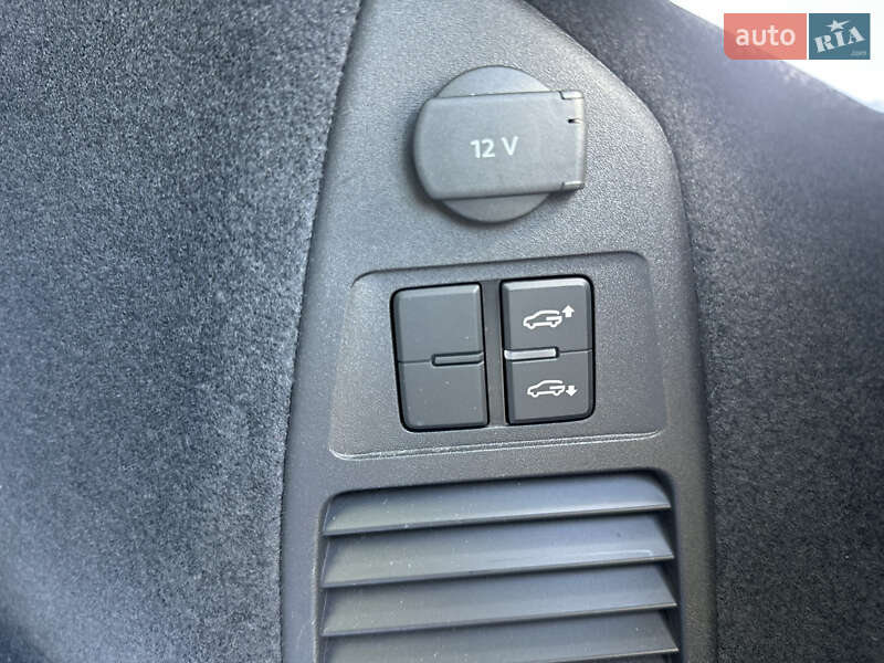 Внедорожник / Кроссовер Volkswagen Touareg 2024 в Киеве фото 25 Внедорожник / Кроссовер Volkswagen Touareg 2024 в Киеве