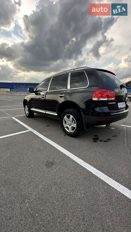 Внедорожник / Кроссовер Volkswagen Touareg 2006 в Виннице