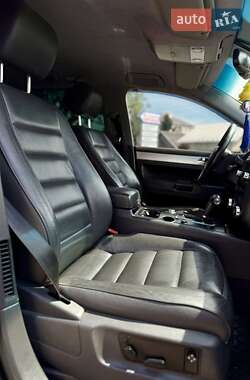 Внедорожник / Кроссовер Volkswagen Touareg 2005 в 