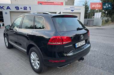 Внедорожник / Кроссовер Volkswagen Touareg 2014 в 