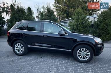 Внедорожник / Кроссовер Volkswagen Touareg 2014 в 