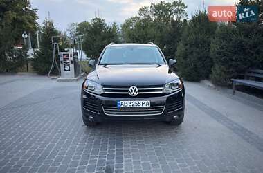 Внедорожник / Кроссовер Volkswagen Touareg 2014 в 