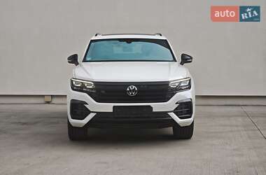 Внедорожник / Кроссовер Volkswagen Touareg 2023 в 