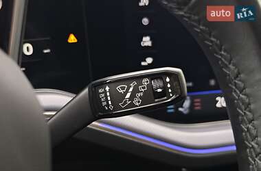 Внедорожник / Кроссовер Volkswagen Touareg 2023 в 