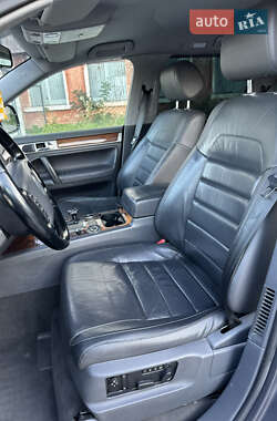 Внедорожник / Кроссовер Volkswagen Touareg 2007 в 