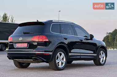 Внедорожник / Кроссовер Volkswagen Touareg 2016 в 