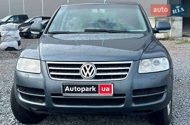 Внедорожник / Кроссовер Volkswagen Touareg 2004 в 