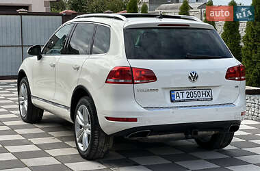 Внедорожник / Кроссовер Volkswagen Touareg 2011 в 