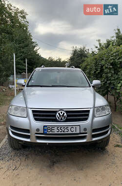 Позашляховик / Кросовер Volkswagen Touareg 2005 в Новій Одесі
