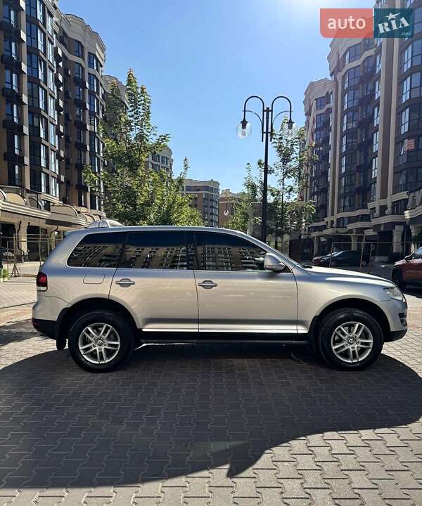 Позашляховик / Кросовер Volkswagen Touareg 2007 в Києві фото 6 Позашляховик / Кросовер Volkswagen Touareg 2007 в Києві