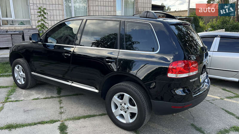 Позашляховик / Кросовер Volkswagen Touareg 2007 в Києві