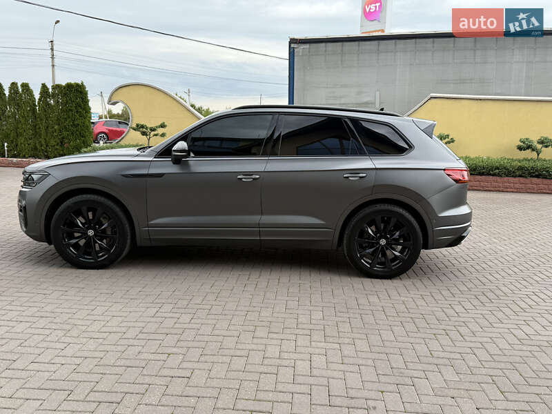 Внедорожник / Кроссовер Volkswagen Touareg 2020 в Виноградове