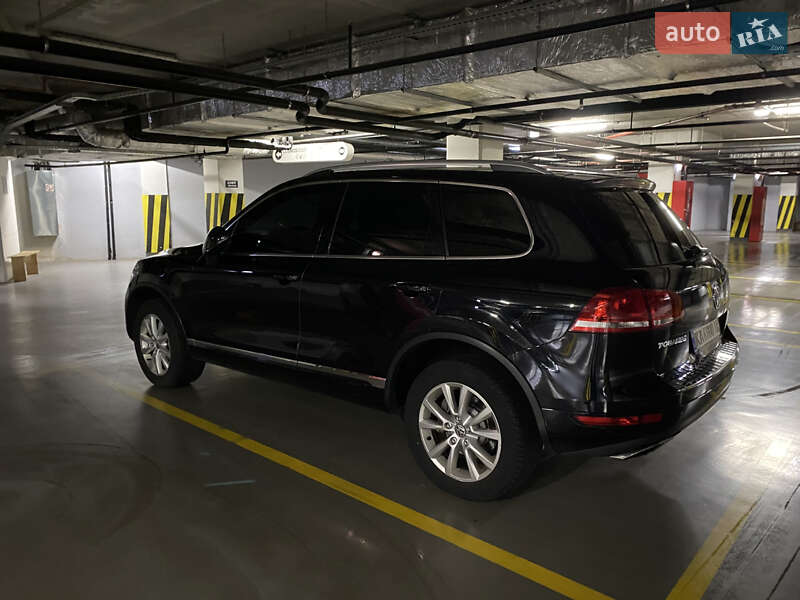 Позашляховик / Кросовер Volkswagen Touareg 2012 в Києві фото 9 Позашляховик / Кросовер Volkswagen Touareg 2012 в Києві