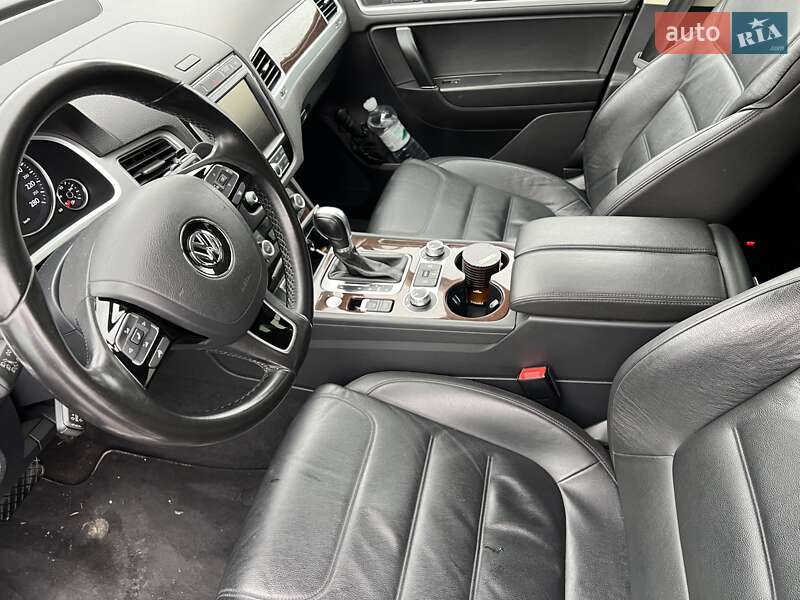 Позашляховик / Кросовер Volkswagen Touareg 2017 в Києві фото 3 Позашляховик / Кросовер Volkswagen Touareg 2017 в Києві