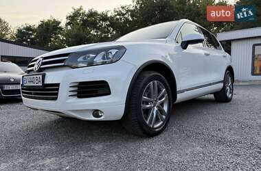 Внедорожник / Кроссовер Volkswagen Touareg 2014 в 