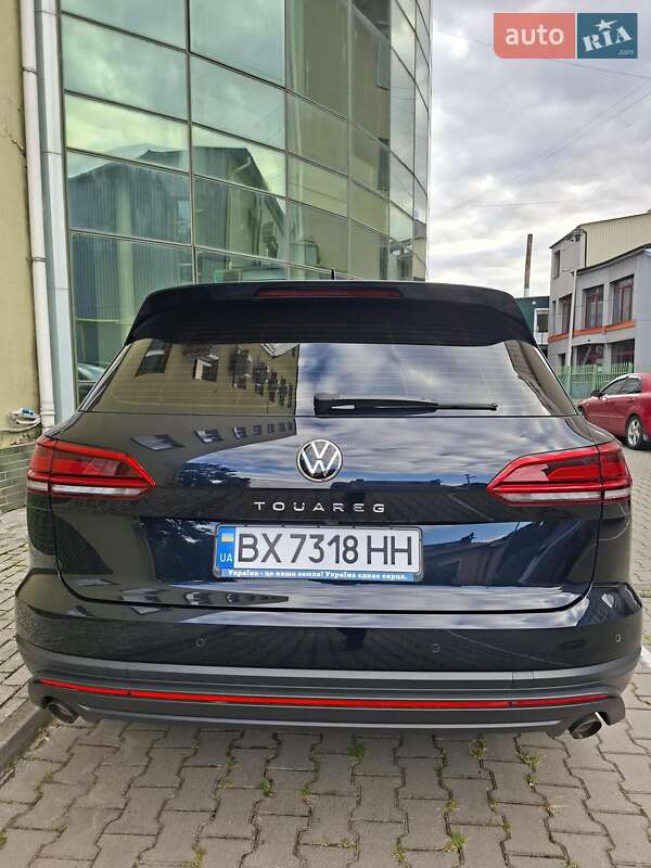 Внедорожник / Кроссовер Volkswagen Touareg 2021 в Хмельницком
