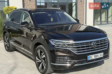 Позашляховик / Кросовер Volkswagen Touareg 2021 в Тернополі