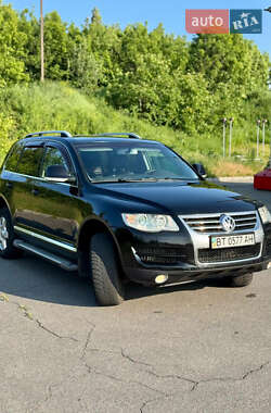 Внедорожник / Кроссовер Volkswagen Touareg 2007 в Виннице