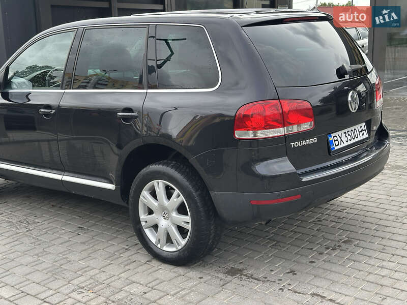 Внедорожник / Кроссовер Volkswagen Touareg 2005 в Каменец-Подольском фото 5 Внедорожник / Кроссовер Volkswagen Touareg 2005 в Каменец-Подольском