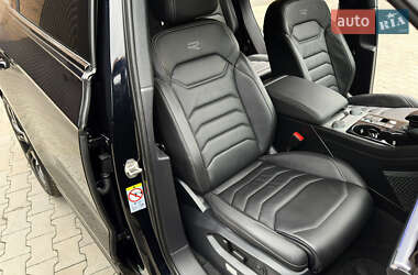 Внедорожник / Кроссовер Volkswagen Touareg 2022 в 