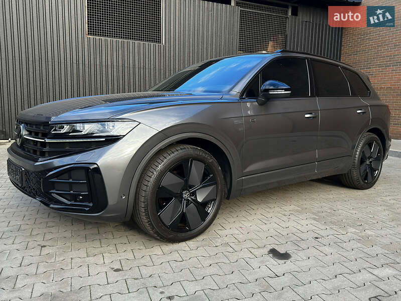 Позашляховик / Кросовер Volkswagen Touareg 2023 в Козятині
