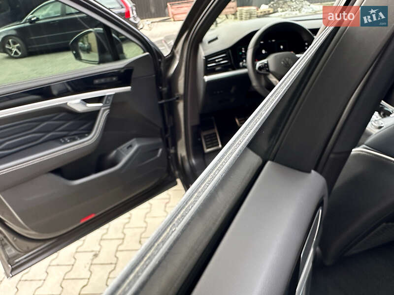 Позашляховик / Кросовер Volkswagen Touareg 2023 в Козятині