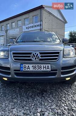 Внедорожник / Кроссовер Volkswagen Touareg 2006 в 