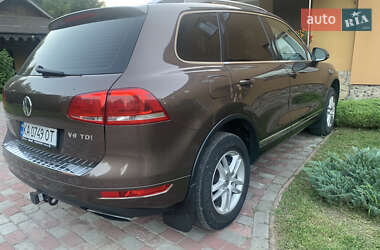Внедорожник / Кроссовер Volkswagen Touareg 2012 в 