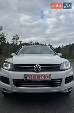 Внедорожник / Кроссовер Volkswagen Touareg 2012 в Ковеле