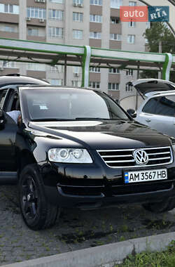Внедорожник / Кроссовер Volkswagen Touareg 2005 в  фото 5 Внедорожник / Кроссовер Volkswagen Touareg 2005 в