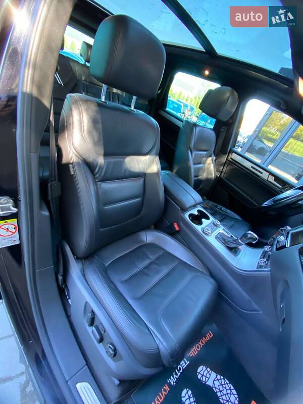 Внедорожник / Кроссовер Volkswagen Touareg 2014 в Хмельницком фото 35 Внедорожник / Кроссовер Volkswagen Touareg 2014 в Хмельницком