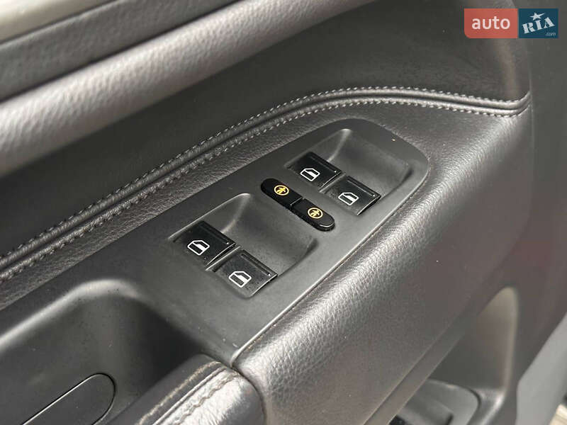 Внедорожник / Кроссовер Volkswagen Touareg 2008 в Дрогобыче