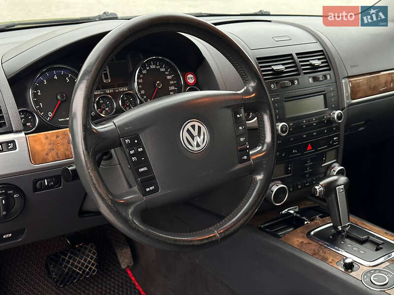 Внедорожник / Кроссовер Volkswagen Touareg 2008 в Дрогобыче