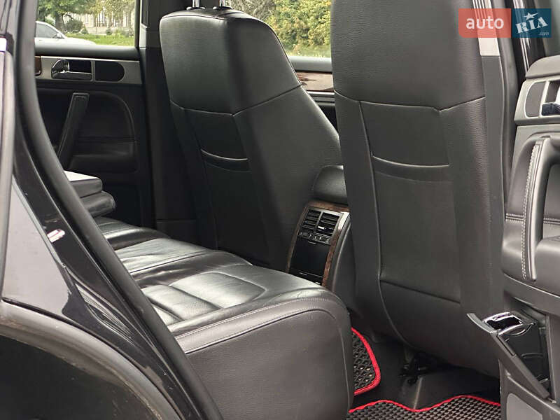 Внедорожник / Кроссовер Volkswagen Touareg 2008 в Дрогобыче