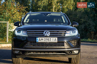 Позашляховик / Кросовер Volkswagen Touareg 2017 в Бердичеві