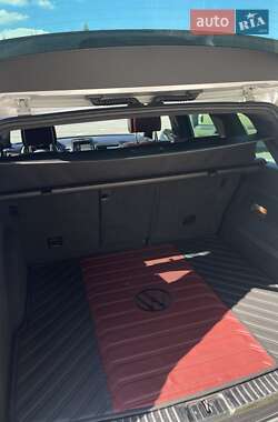 Внедорожник / Кроссовер Volkswagen Touareg 2015 в 